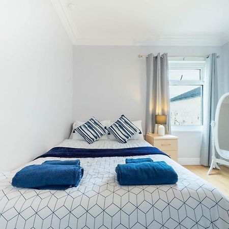 2 Bedroom Apartment Σάουθεντ-ον-Ση Εξωτερικό φωτογραφία