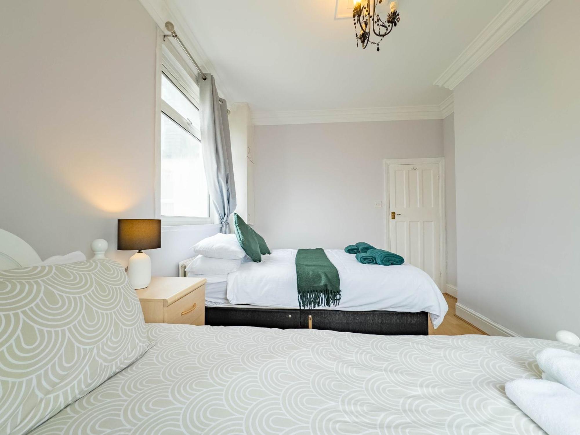 2 Bedroom Apartment Σάουθεντ-ον-Ση Εξωτερικό φωτογραφία
